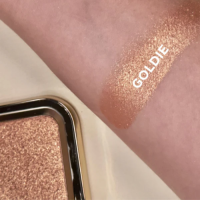 ILUMINADOR COMPACTO GOLDIE ILUMINADOR COMPACTO GOLDIE